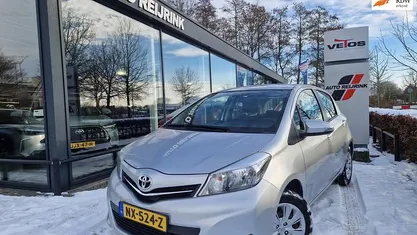 Grijs Gebruikt 2018 Toyota Yaris Comfort Hatchback | € 8.500 (Super prijs)