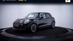 Zwart Gebruikt 2016 Mini Cooper Business Hatchback | € 13.925 (Goede deal)