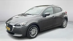 Gebruikt 2020 Mazda 2 Luxury Hatchback | € 17.950 (Eerlijke prijs)