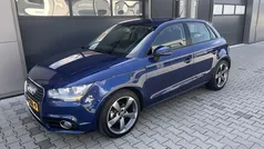 Blauw Gebruikt 2012 Audi A1 Sportback Attraction Hatchback | € 5.950 (Eerlijke prijs)