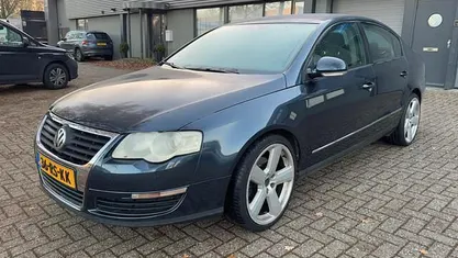 Gebruikt 2005 VW Passat Sportline Sedan | € 845 (Goede deal)