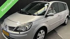 Gebruikt 2009 Renault Scénic III Business MPV | € 3.499 (Goede deal)