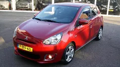 Rood Gebruikt 2015 Mitsubishi Space Star Intense Hatchback | € 6.750 (Eerlijke prijs)