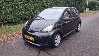 Gebruikt 2014 Toyota Aygo Hatchback | € 4.199 (Eerlijke prijs)