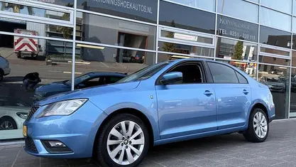 Occasion Seat Toledo 86 PK (63 kW) 2013 Blauw Hatchback