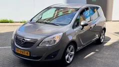 Bruin, metallic lak Gebruikt 2011 Opel Meriva Edition MPV | € 3.850 (Goede deal)