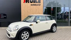 Wit Gebruikt 2012 Mini ONE Business Hatchback | € 4.950 (Eerlijke prijs)