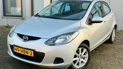 Gebruikt 2008 Mazda 2 Touring Hatchback | € 3.499 (Eerlijke prijs)