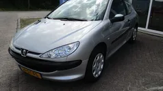Zilver Gebruikt 2006 Peugeot 206 Hatchback | € 1.260 (Goede deal)