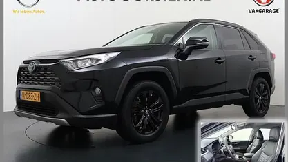 Zwart Occasion 2022 Toyota RAV4 Business Edition SUV | € 33.895 (Super prijs)