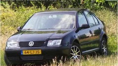 Zwart Gebruikt 2003 VW Bora Trendline Sedan | € 1.249 (Goede deal)