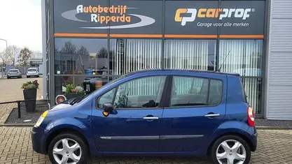 Blauw Gebruikt 2005 Renault Modus Luxe MPV | € 1.500 (Eerlijke prijs)