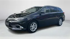 Gebruikt 2015 Toyota Auris Hybrid Stationwagen | € 14.949 (Eerlijke prijs)