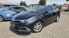 Gebruikt 2015 Toyota Auris Touring Sports Stationwagen | € 12.750 (Eerlijke prijs)