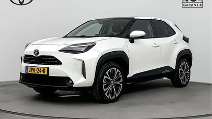 Wit Occasion 2022 Toyota Yaris Cross Executive SUV | € 27.200 (Eerlijke prijs)