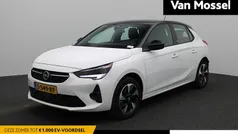 Wit Gebruikt 2023 Opel Corsa-e Hatchback | € 18.940 (Eerlijke prijs)