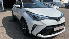 Gebruikt 2021 Toyota C-HR Team SUV | € 27.940 (Eerlijke prijs)