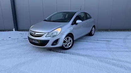 Grijs Occasion 2011 Opel Corsa Cosmo Hatchback | € 2.250 (Eerlijke prijs)