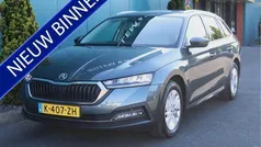 Grijs Gebruikt 2021 Skoda Octavia Business Line Stationwagen | € 21.850 (Goede deal)