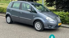 Grijs Gebruikt 2009 Lancia Musa MPV | € 3.450 (Eerlijke prijs)