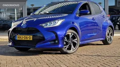 Blauw Gebruikt 2024 Toyota Yaris Hybrid Edition Hatchback | € 25.400 (Eerlijke prijs)