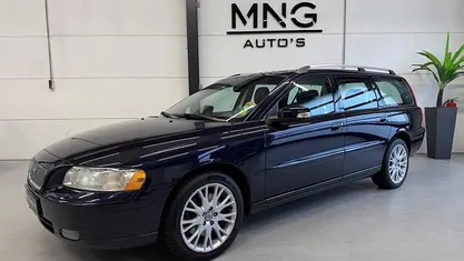 Blauw Gebruikt 2007 Volvo V70 Stationwagen | € 6.795 (Eerlijke prijs)