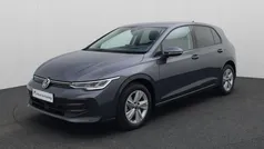 Grijs Gebruikt 2024 VW Golf VIII Life Hatchback | € 32.840 (Eerlijke prijs)