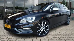 Gebruikt 2015 Volvo V60 R-Design Stationwagen | € 15.900 (Eerlijke prijs)