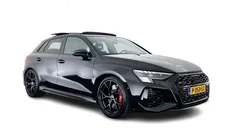 Zwart Gebruikt 2022 Audi RS3 Sportback Sport Hatchback | € 63.945 (Eerlijke prijs)