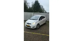 Gebruikt 2010 Toyota Yaris Cool Hatchback | € 3.950 (Goede deal)