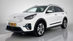Wit Gebruikt 2021 Kia e-Niro 3 SUV | € 24.895 (Super prijs)