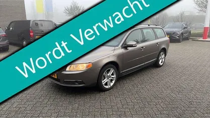 Grijs Gebruikt 2009 Volvo V70 Kinetic Stationwagen | € 6.995 (Goede deal)