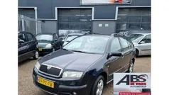 Zwart Gebruikt 2005 Skoda Fabia Stationwagen | € 1.399 (Eerlijke prijs)