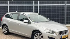 Gebruikt 2012 Volvo V60 R-Design Stationwagen | € 4.950 (Eerlijke prijs)