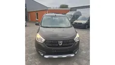 Gebruikt 2018 Dacia Lodgy Stepway MPV | € 7.950 (Goede deal)