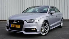 Grijs Gebruikt 2016 Audi A3 Sport Sedan | € 14.950 (Eerlijke prijs)