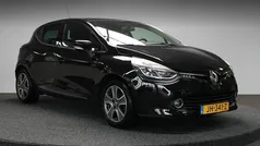 Zwart Gebruikt 2016 Renault Clio IV Night&Day Hatchback | € 8.900 (Eerlijke prijs)