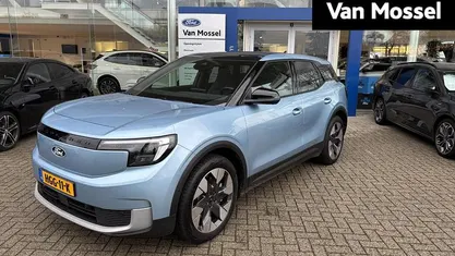 Blauw Occasion 2025 Ford Explorer Extended Range SUV | € 38.945 (Goede deal)