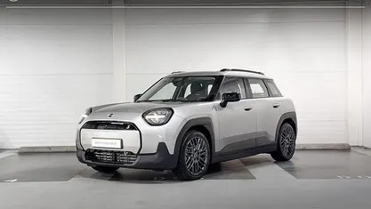Melting silver iii (licht grijs) Occasion 2024 Mini Aceman Essential SUV | € 33.450 (Super prijs)