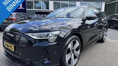 Zwart Gebruikt 2021 Audi e-tron SUV | € 26.899 (Goede deal)