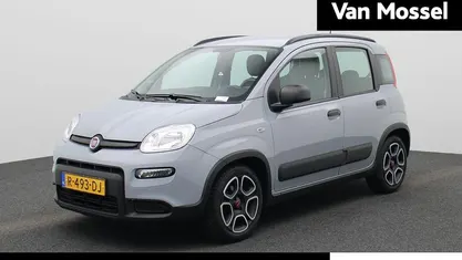 Grijs Gebruikt 2022 Fiat Panda City Life Hatchback | € 11.400 (Eerlijke prijs)