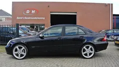 Zwart Gebruikt 2007 Mercedes C180 Classic Sedan | € 4.899 (Eerlijke prijs)