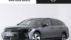 Gebruikt 2024 VW Passat Business Stationwagen | € 37.295 (Eerlijke prijs)
