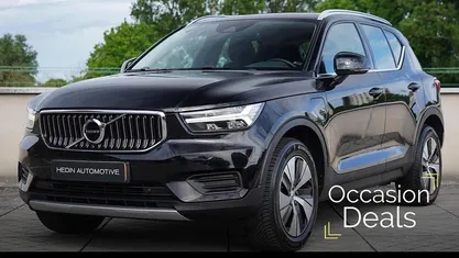 Zwart Gebruikt 2022 Volvo XC40 Inscription SUV | € 33.995 (Eerlijke prijs)