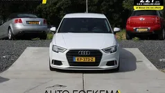 Wit Gebruikt 2017 Audi A3 Sport Sedan | € 13.999 (Goede deal)