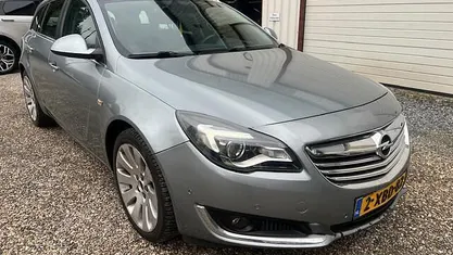 Grijs Occasion 2014 Opel Insignia Edition Stationwagen | € 4.999 (Super prijs)