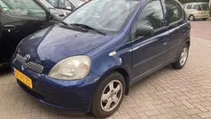 Blauw Gebruikt 2001 Toyota Yaris Sol Hatchback | € 2.250 (Eerlijke prijs)