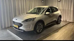 Grijs Gebruikt 2020 Ford Kuga Titanium SUV | € 21.945 (Eerlijke prijs)