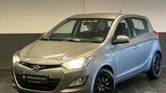 Grijs Gebruikt 2014 Hyundai i20 Edition Hatchback | € 6.999 (Eerlijke prijs)