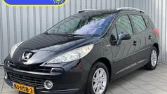Zwart Gebruikt 2009 Peugeot 207 Stationwagen | € 2.945 (Eerlijke prijs)